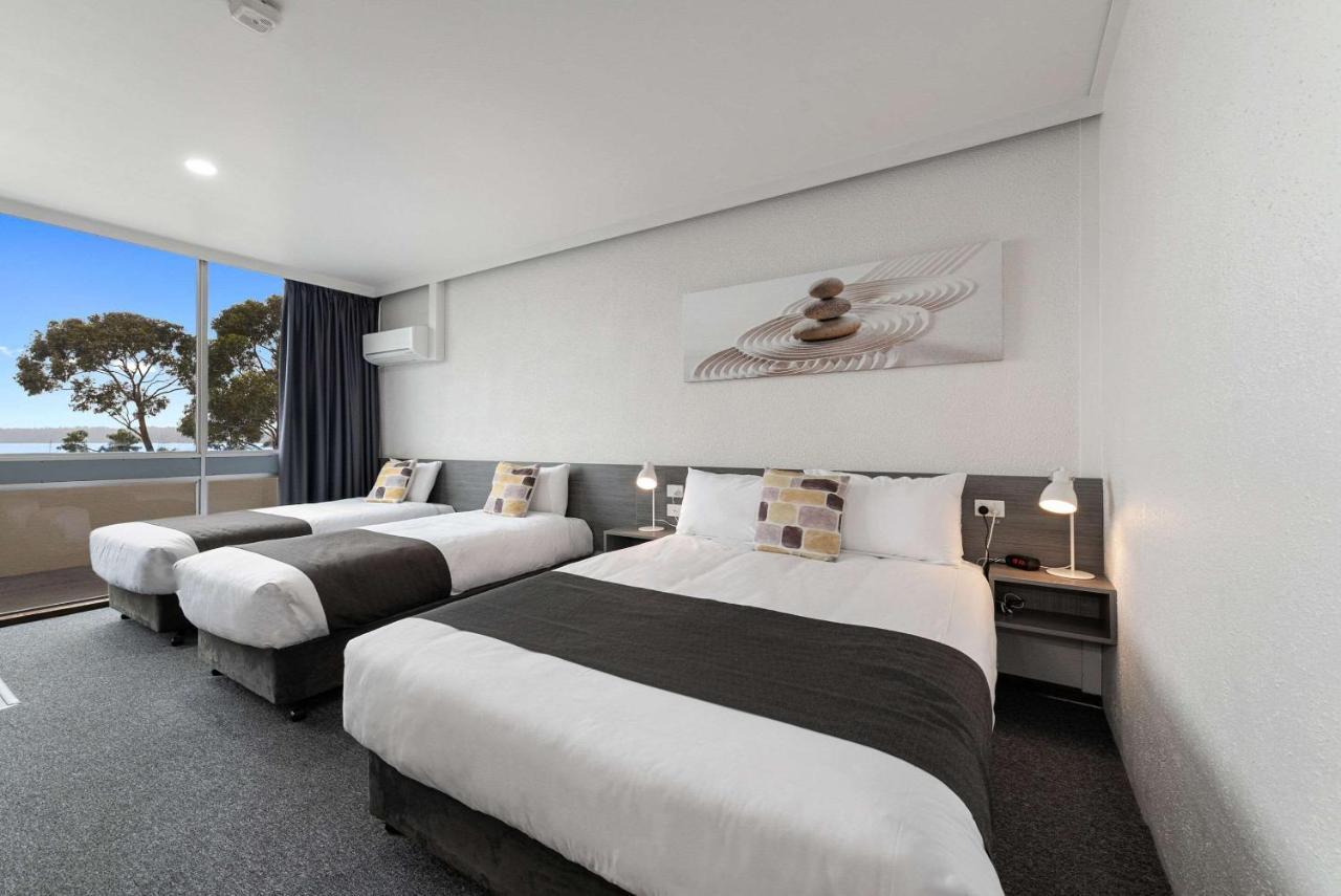 Bayside Hotel Сейнт Хелънс Екстериор снимка